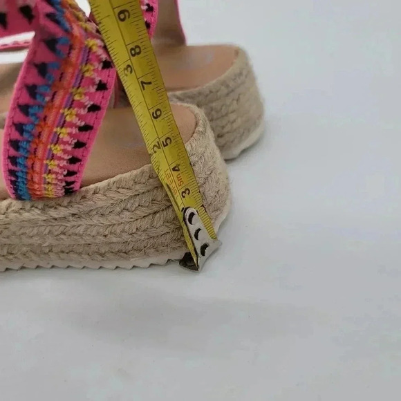 Wonder Nation Girls Pink Boho Espadrille Embroidered Elastic Sandal Easy On 12 - Picture 3 of 7